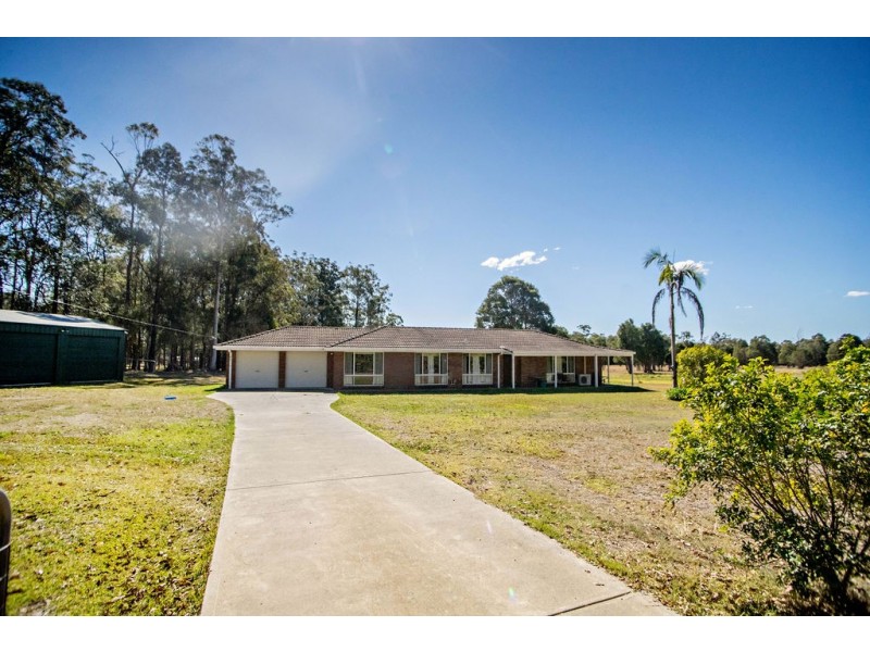 5 Redbank Road, Old Bar NSW 2430