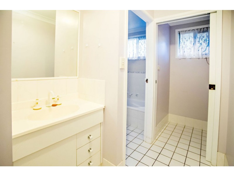 3 Rohini Place, Taree NSW 2430