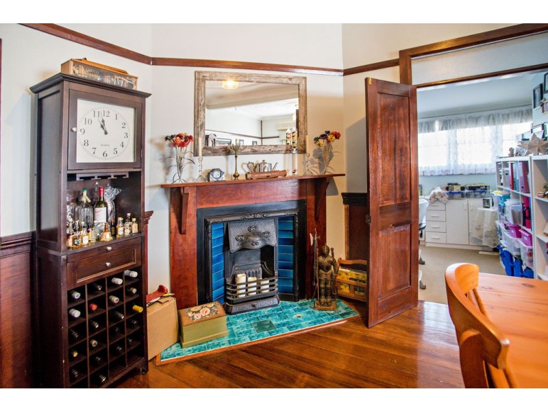 90 Cowper Street, Taree NSW 2430