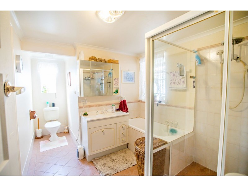 90 Cowper Street, Taree NSW 2430