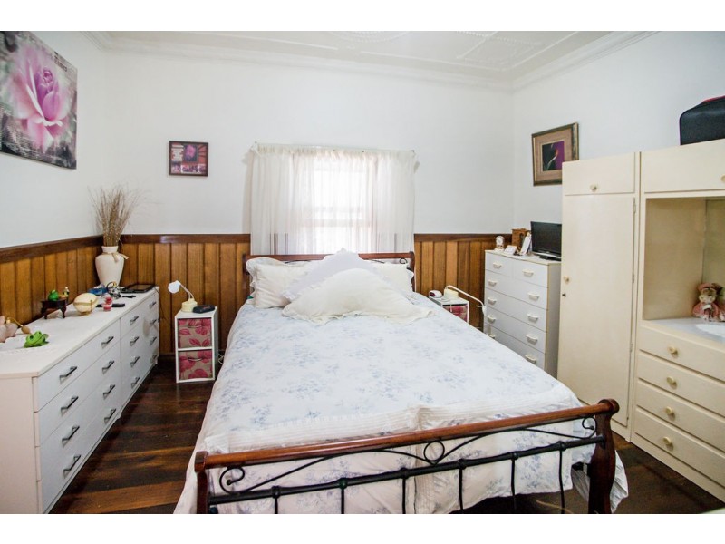 90 Cowper Street, Taree NSW 2430