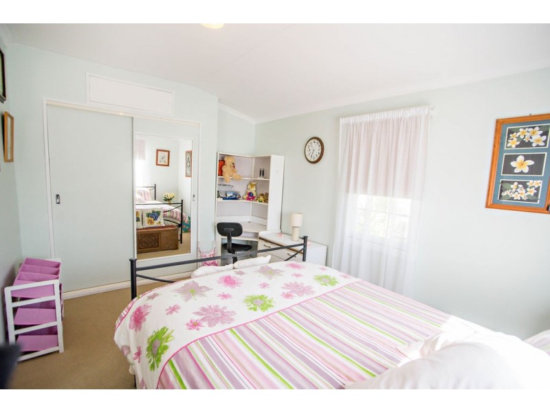 90 Cowper Street, Taree NSW 2430