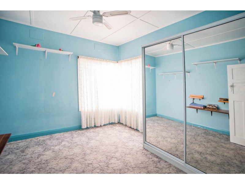 6 York Street, Taree NSW 2430