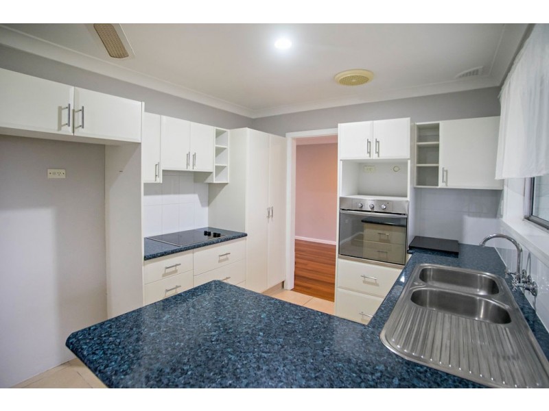 3 McLennan Street, Taree NSW 2430