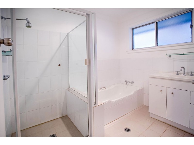 3 McLennan Street, Taree NSW 2430