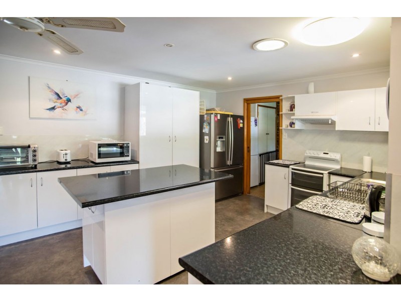 22 Farmborough Close, Cundletown NSW 2430