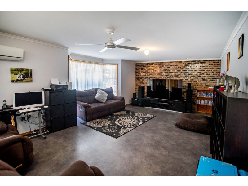 22 Farmborough Close, Cundletown NSW 2430