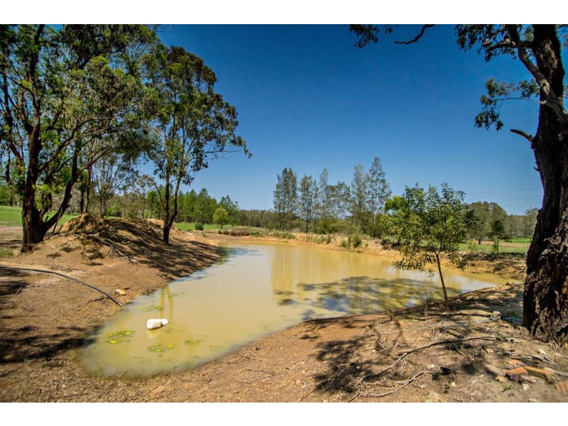 22 Farmborough Close, Cundletown NSW 2430