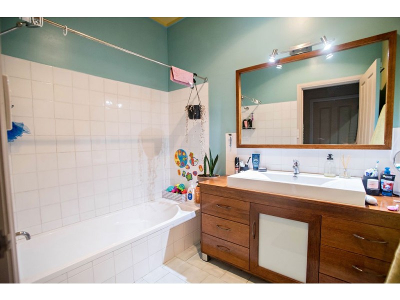 5 Deb Street, Taree NSW 2430