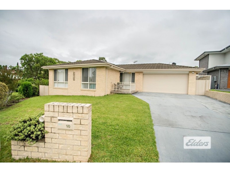 10 Hakea Close, Taree NSW 2430