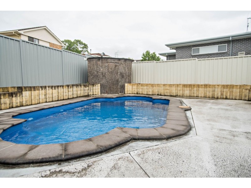 10 Hakea Close, Taree NSW 2430