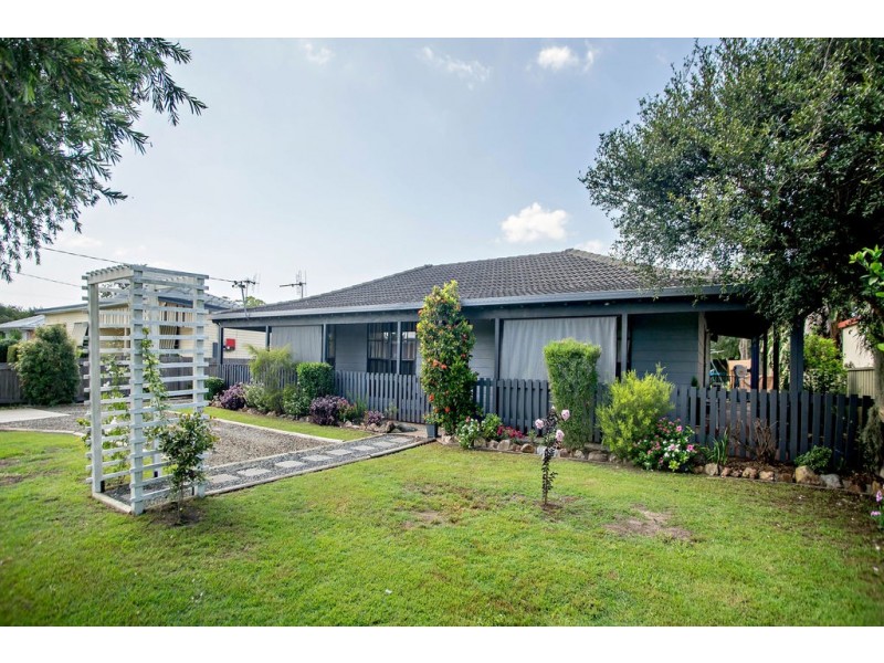 4 Albert Street, Cundletown NSW 2430