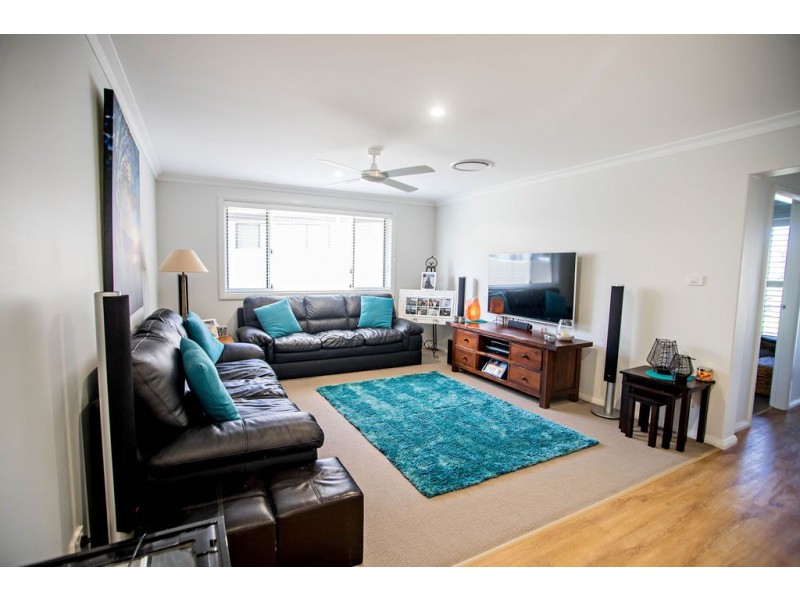 4 Stirling Place, Taree NSW 2430