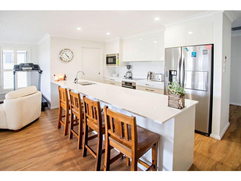 4 Stirling Place, Taree NSW 2430