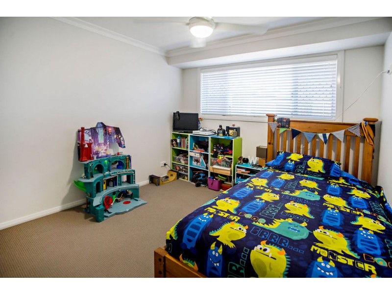 4 Stirling Place, Taree NSW 2430