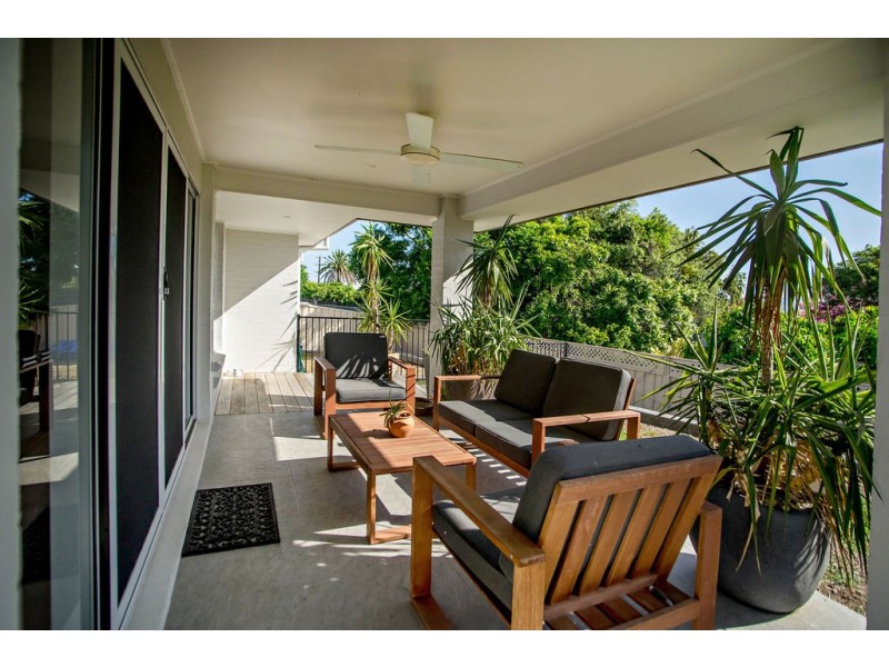 4 Stirling Place, Taree NSW 2430