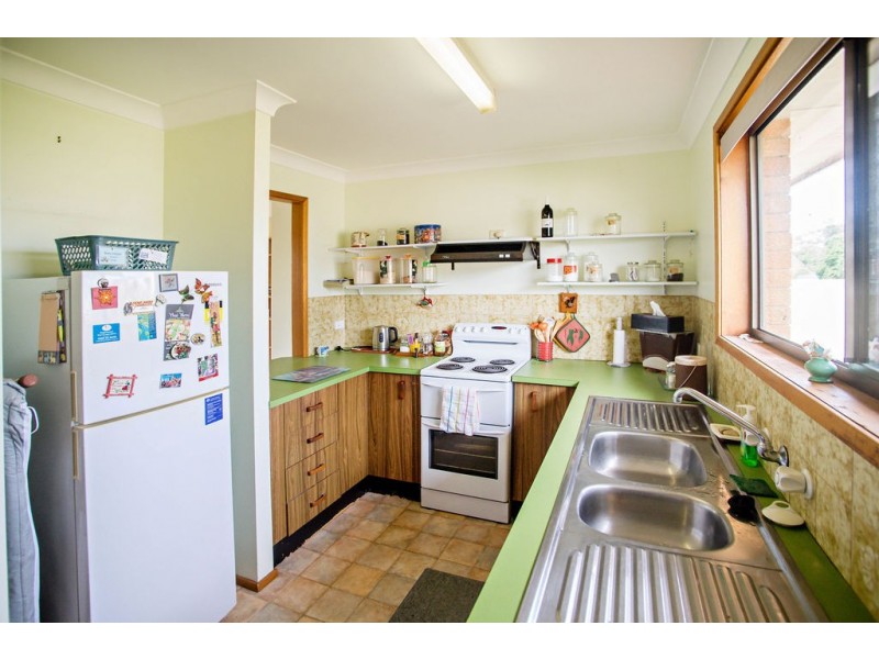 2/1 Fuchsia Drive, Taree NSW 2430