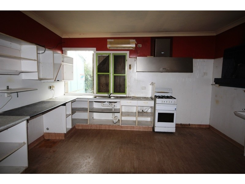 98 Wingham Road, Taree NSW 2430