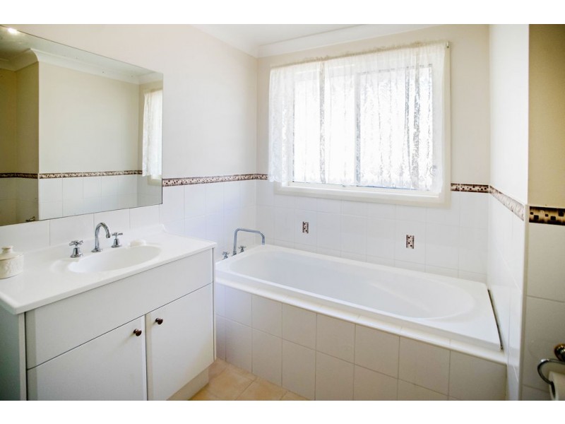 4 George Flemming Road, Wingham NSW 2429