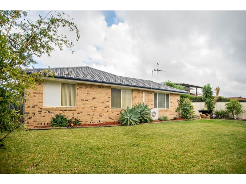 47 Wyden Street, Old Bar NSW 2430