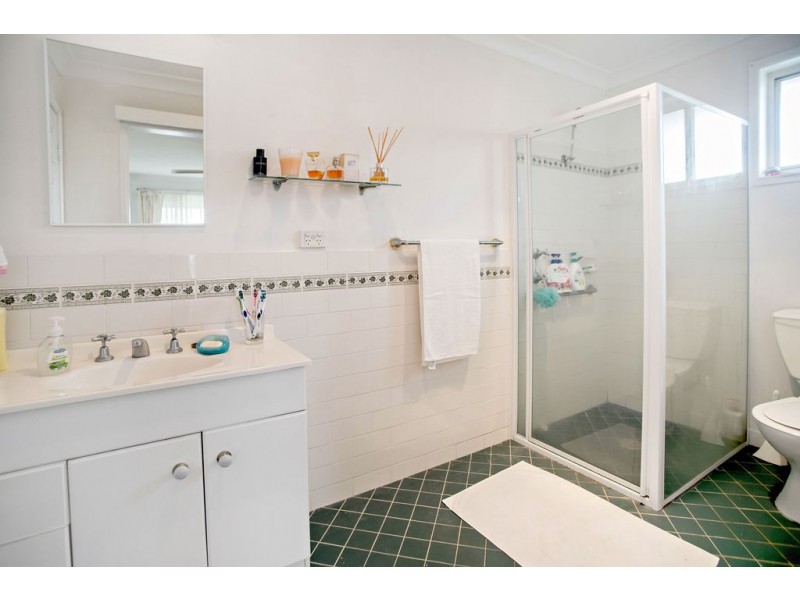 47 Wyden Street, Old Bar NSW 2430