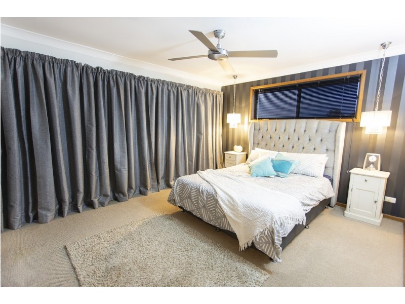 16 Peveril Street, Tinonee NSW 2430