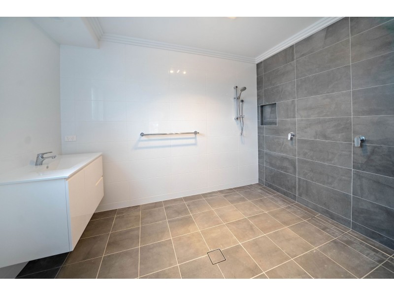 12 King Valley Drive, Taree NSW 2430