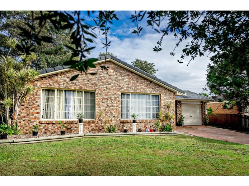 37 Palanas Drive, Taree NSW 2430