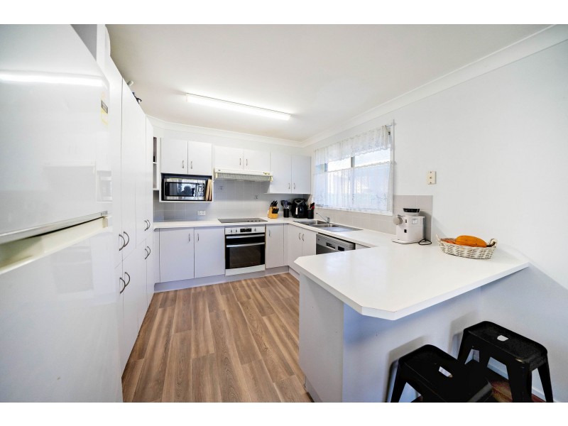 37 Palanas Drive, Taree NSW 2430