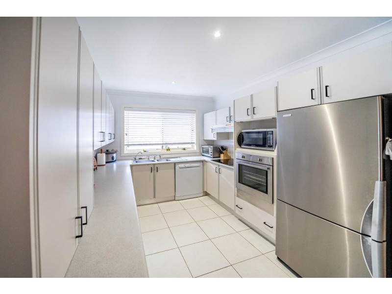 27A Jacaranda Avenue, Taree NSW 2430