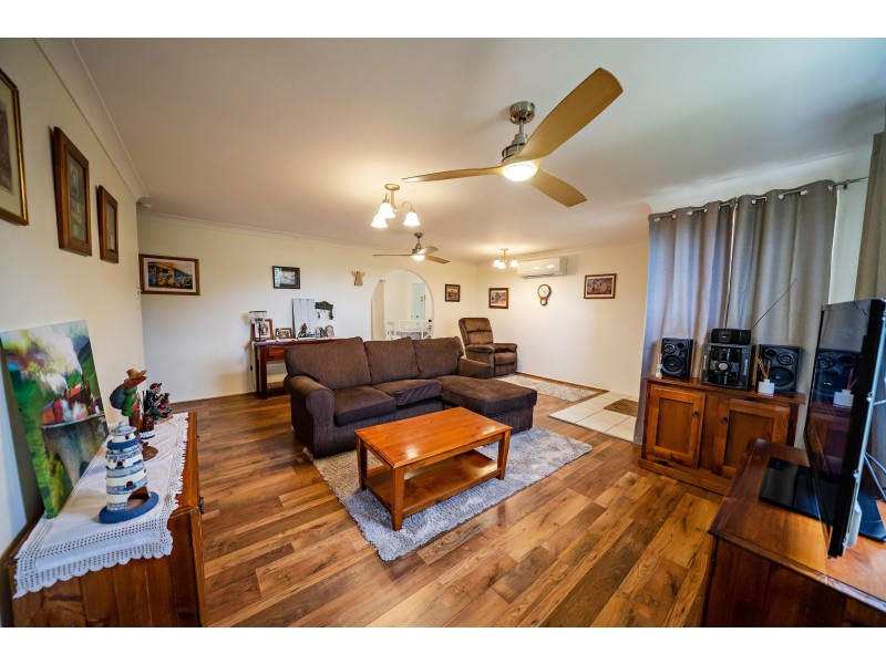 16 Gunbar Road, Taree NSW 2430