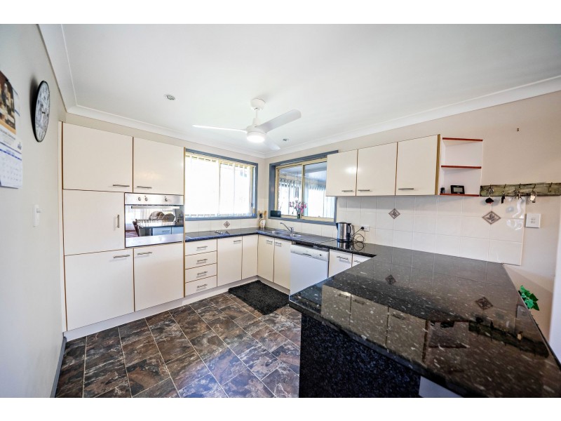 10 Robusta Parade, Taree NSW 2430