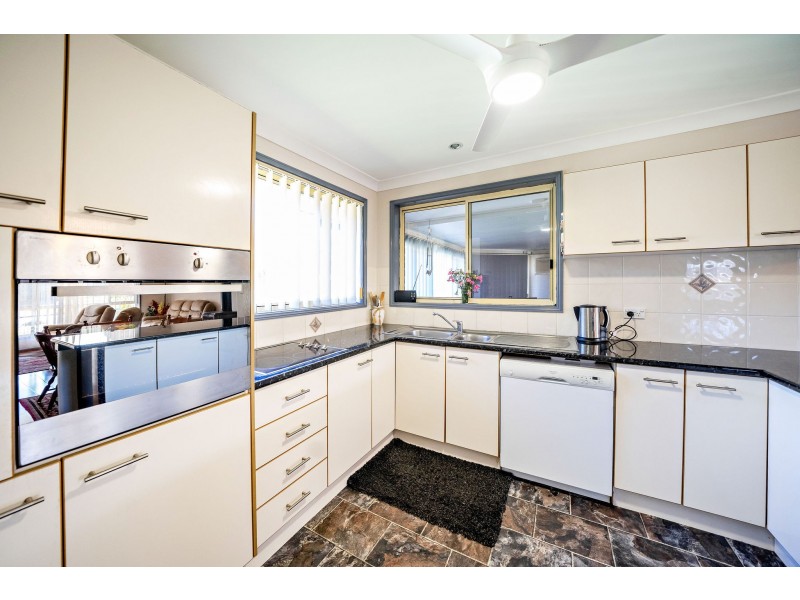 10 Robusta Parade, Taree NSW 2430