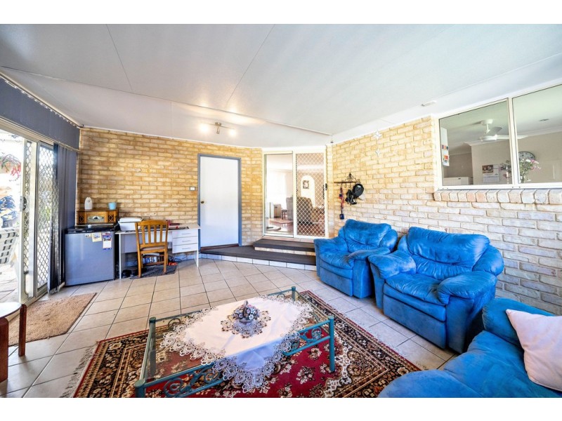 10 Robusta Parade, Taree NSW 2430