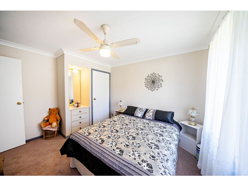 10 Robusta Parade, Taree NSW 2430