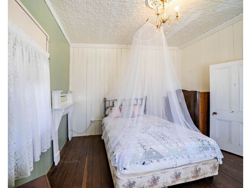 2 Commerce Street, Taree NSW 2430