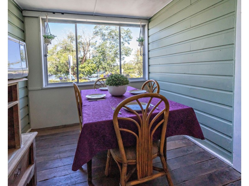 2 Commerce Street, Taree NSW 2430