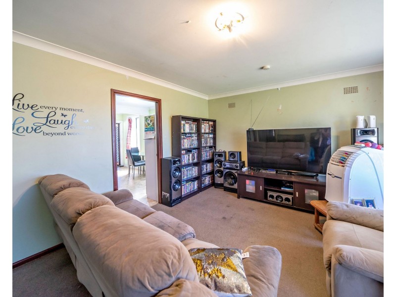 7 Ronald Road, Taree NSW 2430
