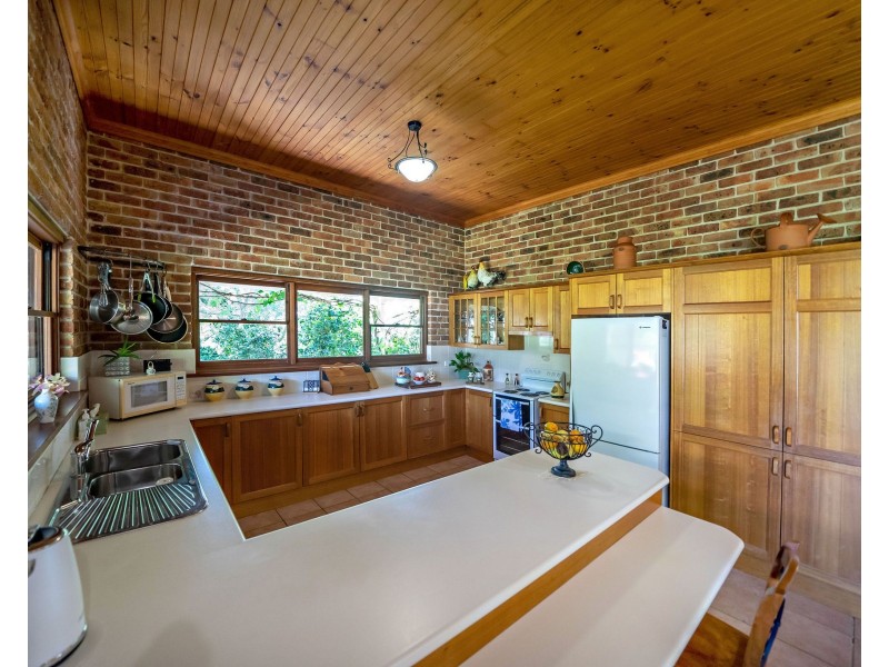 204 Paynes Lane, Upper Lansdowne NSW 2430