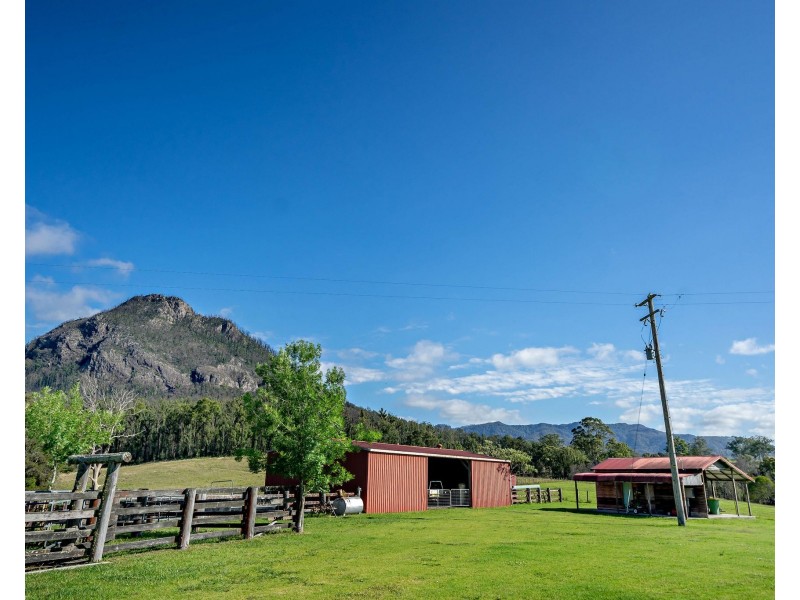 204 Paynes Lane, Upper Lansdowne NSW 2430