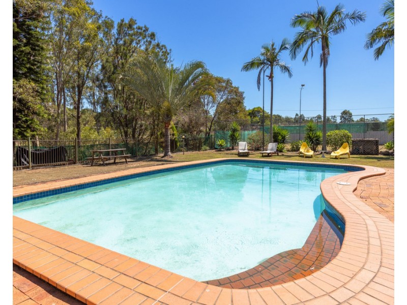 8 Farmborough Close, Cundletown NSW 2430