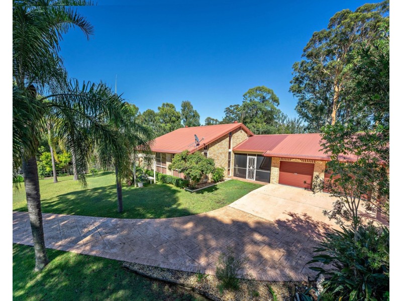 45 Kiwarrak Drive, Rainbow Flat NSW 2430