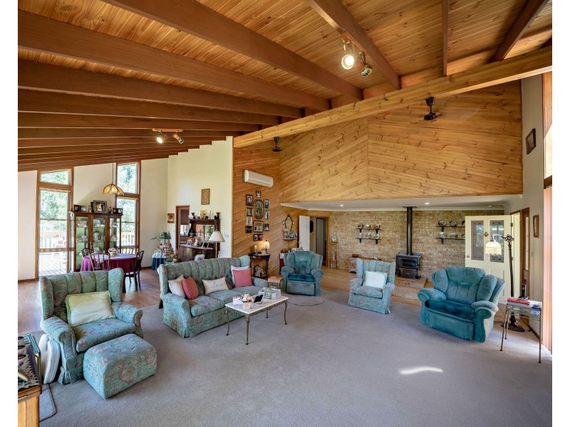 45 Kiwarrak Drive, Rainbow Flat NSW 2430