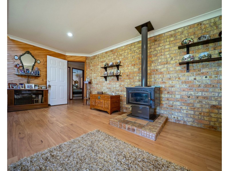 45 Kiwarrak Drive, Rainbow Flat NSW 2430