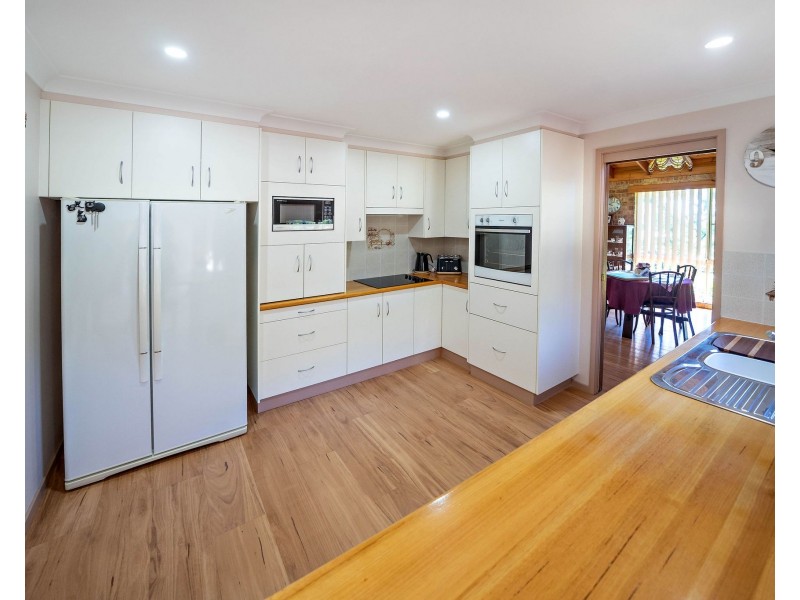 45 Kiwarrak Drive, Rainbow Flat NSW 2430