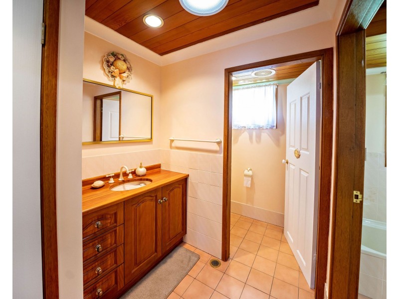 45 Kiwarrak Drive, Rainbow Flat NSW 2430