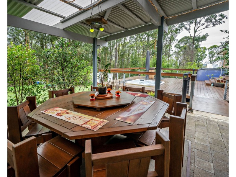 33 Kiwarrak Drive, Rainbow Flat NSW 2430