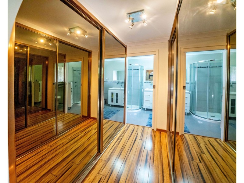 33 Kiwarrak Drive, Rainbow Flat NSW 2430