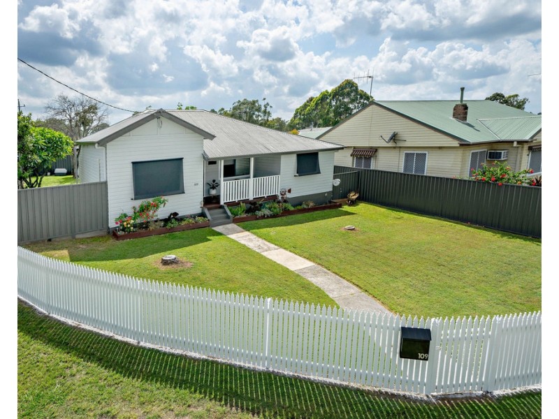 109 Commerce Street, Taree NSW 2430