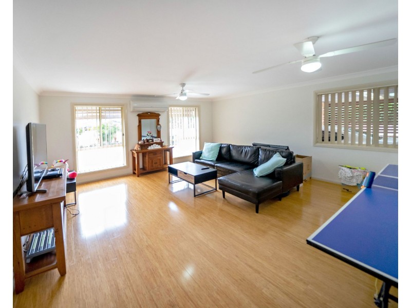 13 Sturt Place, Taree NSW 2430
